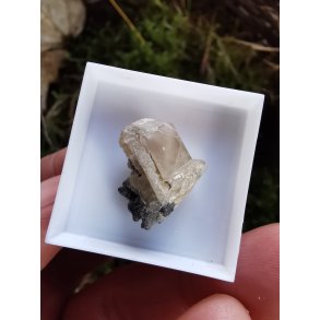 Smuk Cerussite - Cerussit med sort Sphalerite krystal fra Namibia - nr. 79