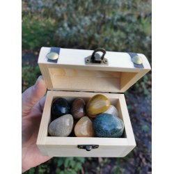 Smuk Lille Tr Skrin - Skattekiste Med 250g Indiske Lommesten Mix  