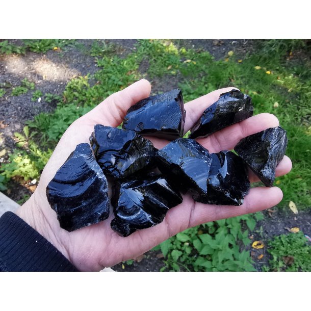 R Sort Obsidian Fra Mexico  Str. 2,5 - 4,5 cm Blandet kvalitet