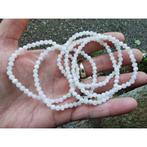 Smukt Hvid Regnbue Mnesten Armbnd  3-4 mm facet 