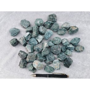 R� Bl� Gr�n Apatit 2- 4 cm