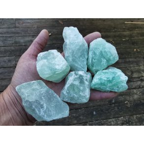 Smuk R� Gr�n Fluorit - 5-8 cm 