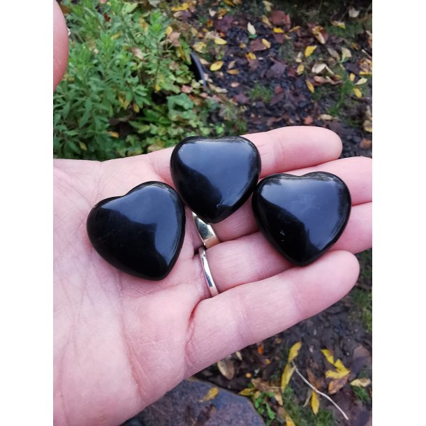 Smukt Sort Obsidian Krystal Hjerte Fra Mexico  3 cm 